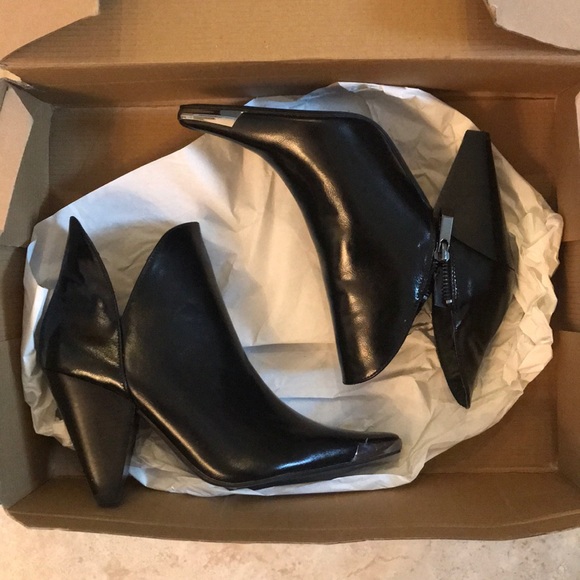Zara booties NWT - Picture 4 of 4